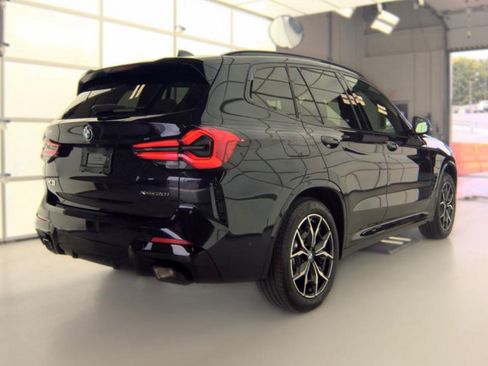 Used 2024 BMW X3 xDrive30i w/ Premium Package AWD/4WD image 2