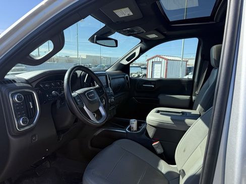 Used 2022 GMC Sierra 1500 SLT w/ SLT Premium Plus Package image 13