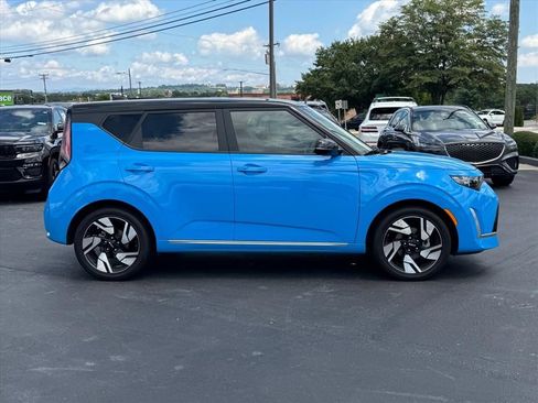 Certified 2024 Kia Soul GT-Line FWD image 2
