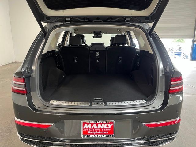 Used 2025 Genesis GV80 2.5T Standard AWD/4WD image 18