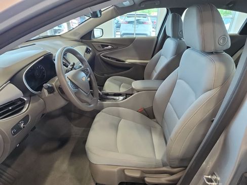 Used 2022 Chevrolet Malibu LS FWD image 16