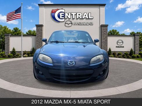 Used 2012 MAZDA MX-5 Miata Sport w/ Convenience Pkg RWD image 2