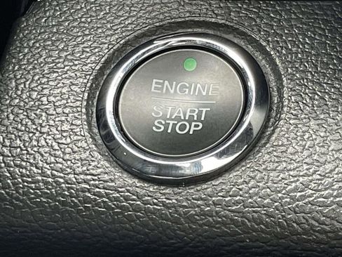 Used 2021 Ford F250 Lariat w/ Lariat Ultimate Package image 30