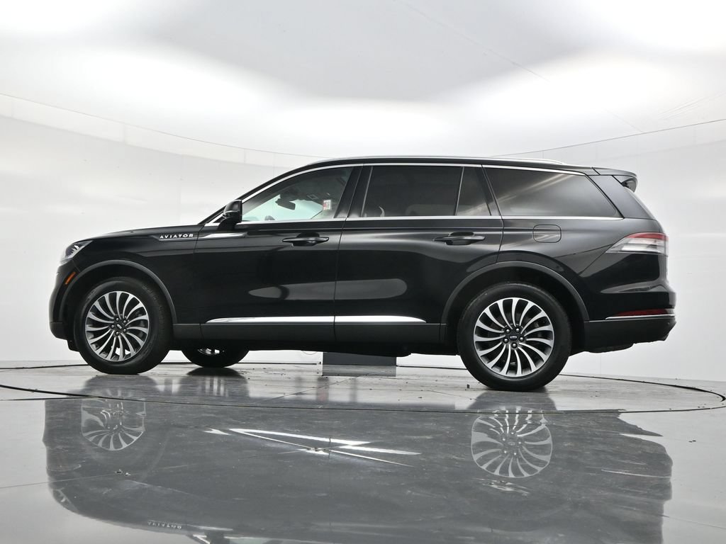 Used 2022 Lincoln Aviator AWD w/ Premium Package image 53