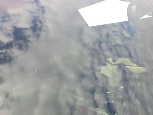 Used 2018 Ford Explorer XLT w/ Equipment Group 201A image 22