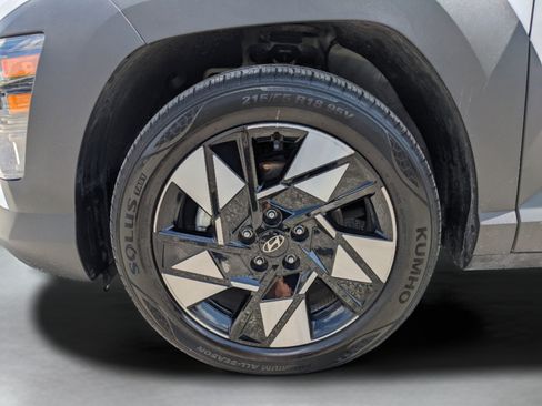 Used 2025 Hyundai Kona SEL FWD image 37