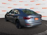 Used 2023 Volkswagen Jetta SE image 3