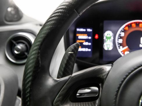 Used 2017 McLaren 570S Coupe RWD image 25