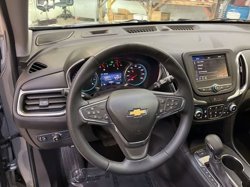 Used 2024 Chevrolet Equinox LT AWD/4WD image 17