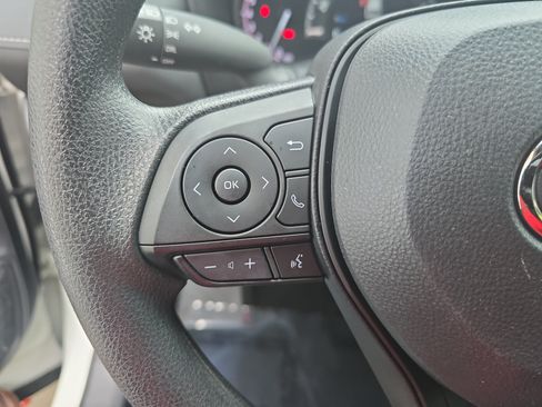 Used 2024 Toyota RAV4 LE FWD image 15