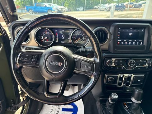 Used 2021 Jeep Wrangler Unlimited Sport AWD/4WD image 13