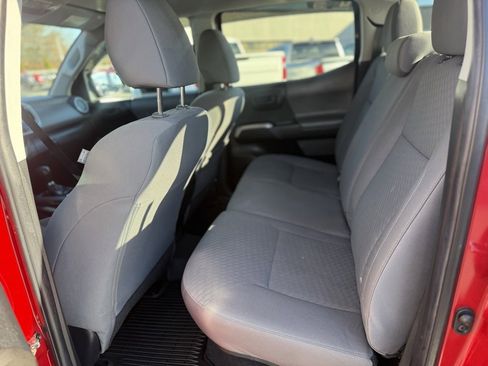 Certified 2022 Toyota Tacoma SR5 image 16