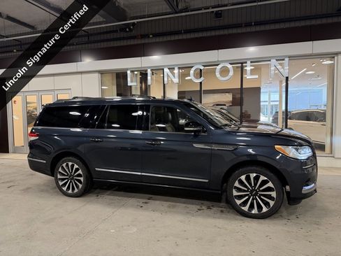 Certified 2022 Lincoln Navigator L Reserve image 1