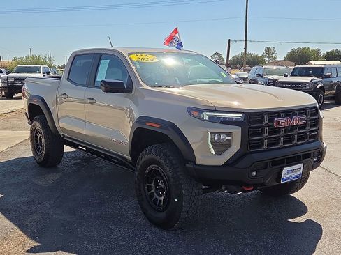Used 2024 GMC Canyon AT4X w/ AT4X AEV Edition AWD/4WD image 7