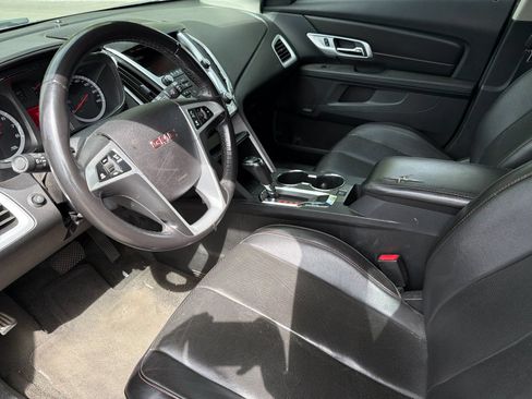 Used 2017 GMC Terrain SLT FWD image 8