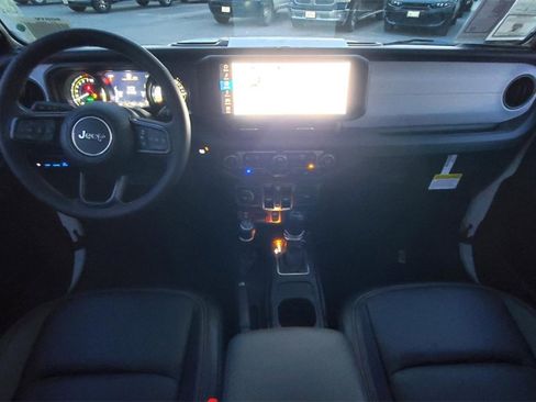 New 2025 Jeep Wrangler Willys 4xe image 15