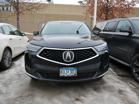 Used 2023 Acura RDX SH-AWD image 2