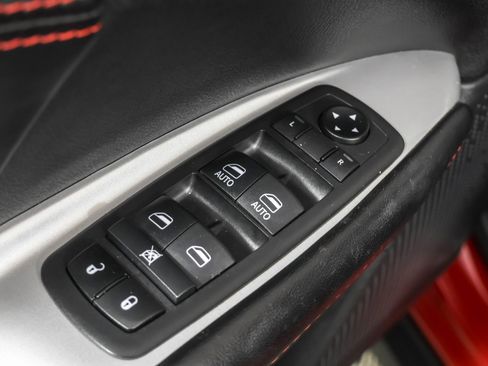 Used 2019 Dodge Journey GT w/ Blacktop Package image 32