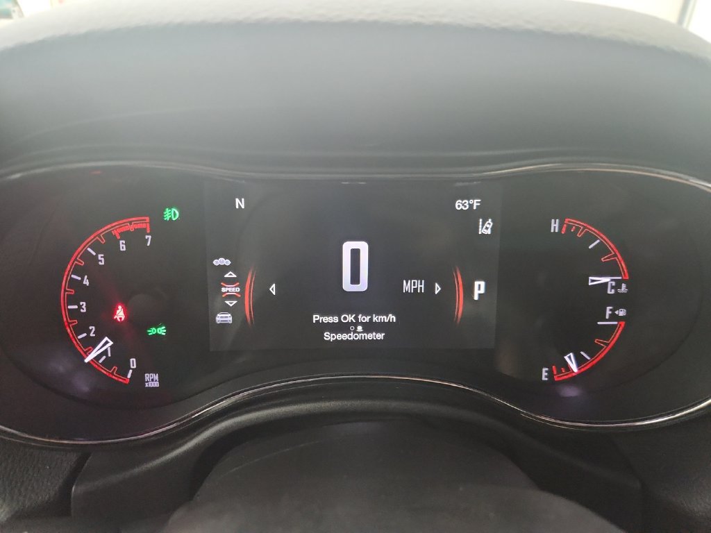 Used 2018 Dodge Durango R/T w/ Technology Group AWD/4WD image 25