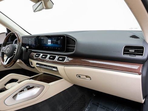 Used 2020 Mercedes-Benz GLE 350 w/ AMG Line Exterior image 11