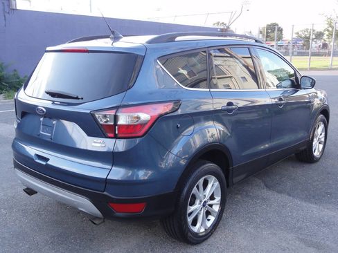 Used 2018 Ford Escape SEL AWD/4WD image 3