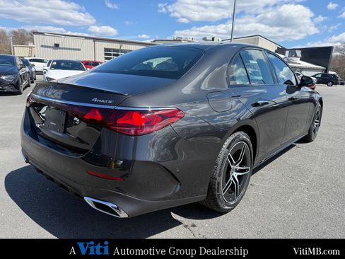 New 2026 Mercedes-Benz E 450 4MATIC Sedan image 8