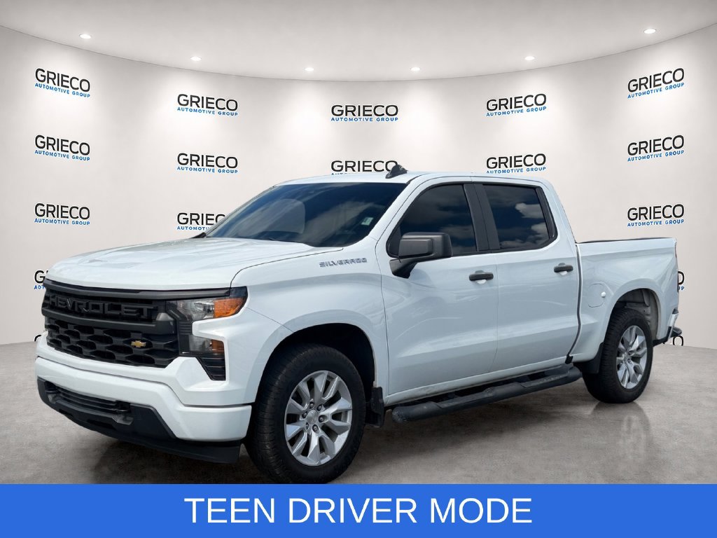 Used 2022 Chevrolet Silverado 1500 Custom RWD image 3