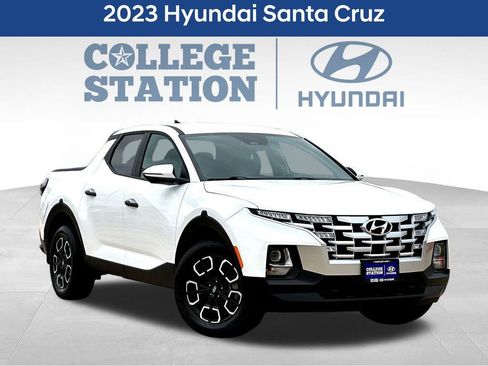 Used 2023 Hyundai Santa Cruz SEL AWD/4WD image 3