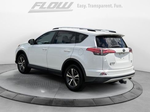 Used 2016 Toyota RAV4 XLE AWD/4WD image 6