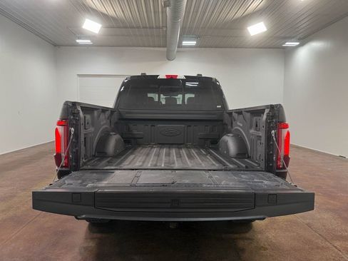 Used 2024 Ford F150 Platinum image 26