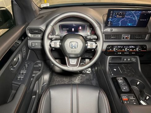 New 2026 Honda Pilot TrailSport image 24