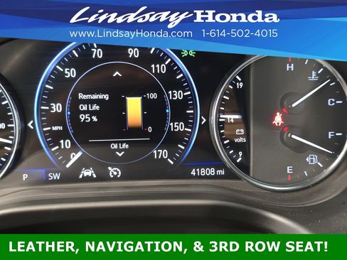 Used 2024 Buick Enclave Premium image 12