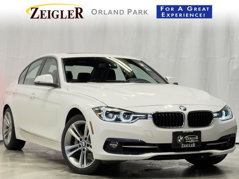 Used 2018 BMW 340i xDrive 340i xDrive image 1