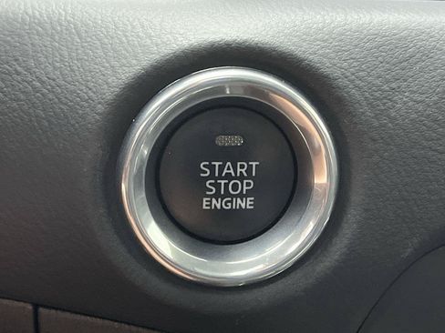 Certified 2025 MAZDA CX-5 Carbon Edition AWD/4WD image 23