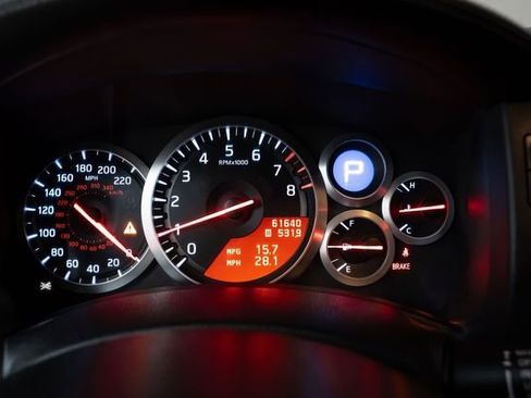 Used 2010 Nissan GT-R Premium image 34