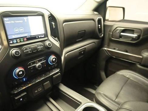 Used 2019 Chevrolet Silverado 1500 LTZ w/ LTZ Plus Package AWD/4WD image 30