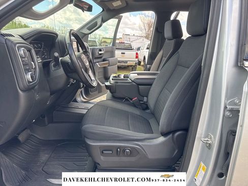 Used 2021 GMC Sierra 1500 SLE image 17