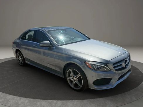 Used 2015 Mercedes-Benz C 400 4MATIC image 7