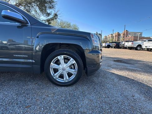 Used 2017 GMC Terrain SLT w/ Driver Alert Package I image 21