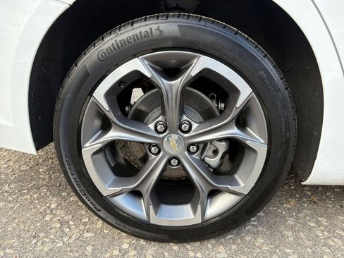 Used 2024 Chevrolet Malibu LT image 30