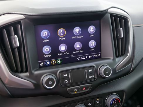 Used 2024 GMC Terrain AT4 image 19