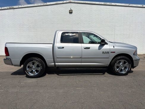 Used 2018 RAM 1500 Lone Star AWD/4WD image 1