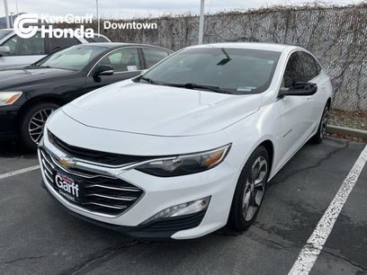 Used 2021 Chevrolet Malibu LT