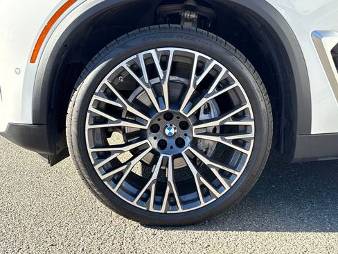 Used 2025 BMW X5 xDrive40i image 29