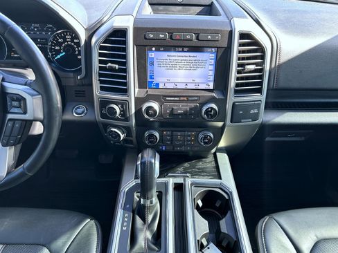 Used 2019 Ford F150 Platinum w/ Equipment Group 701A Luxury image 12