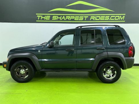 Used 2006 Jeep Liberty Sport AWD/4WD image 6