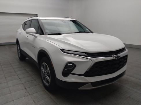 Used 2024 Chevrolet Blazer LT w/ Convenience Package FWD image 13