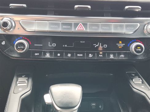 Used 2024 Kia Telluride SX X-Line image 19