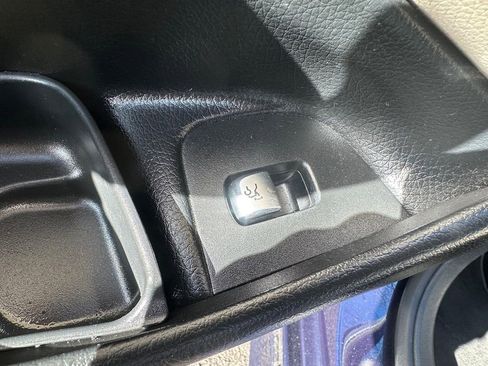 Used 2019 Mercedes-Benz E 300 4MATIC w/ Premium 1 Package image 22