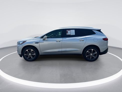 Used 2020 Buick Enclave Essence w/ Sport Touring Edition FWD image 6